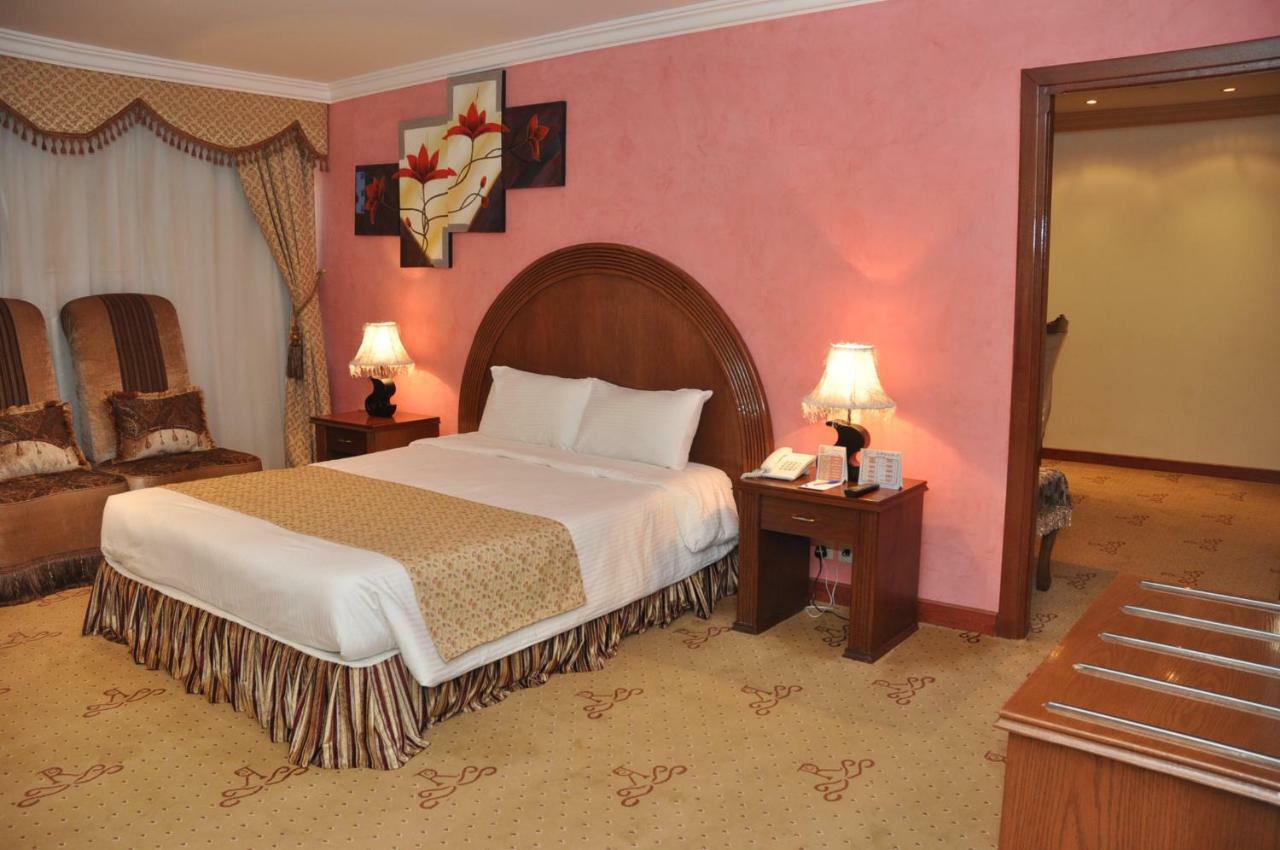 Hotel Di-palace 3*